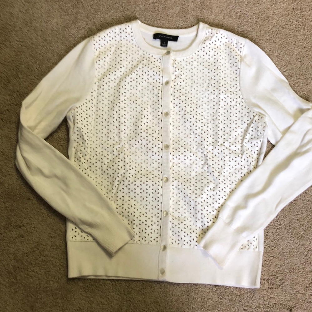 Ann Taylor Cardigan EUC